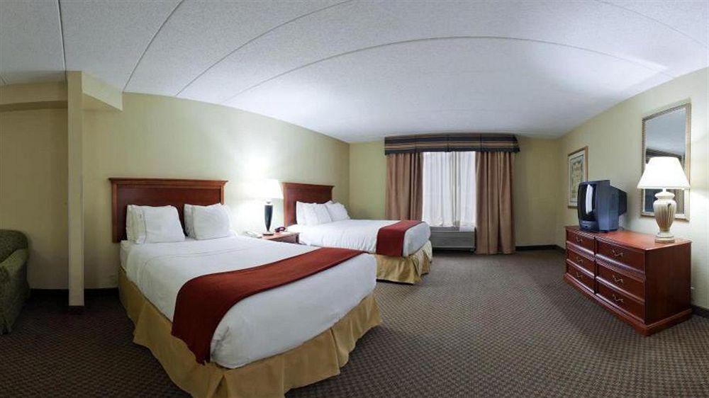 Holiday Inn Express Hotel & Suites Fort Wayne By Ihg Ellisville Екстериор снимка