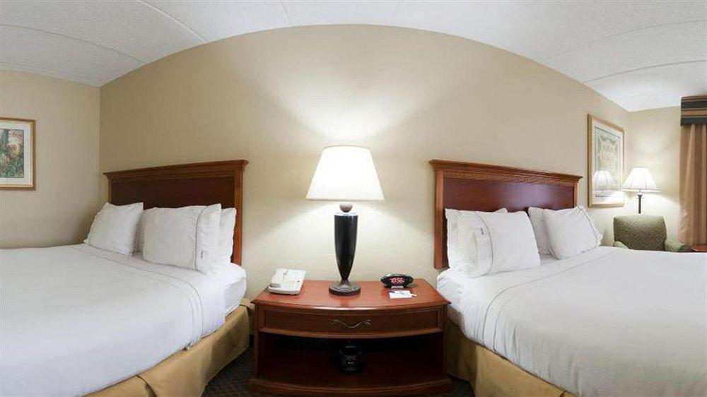 Holiday Inn Express Hotel & Suites Fort Wayne By Ihg Ellisville Екстериор снимка