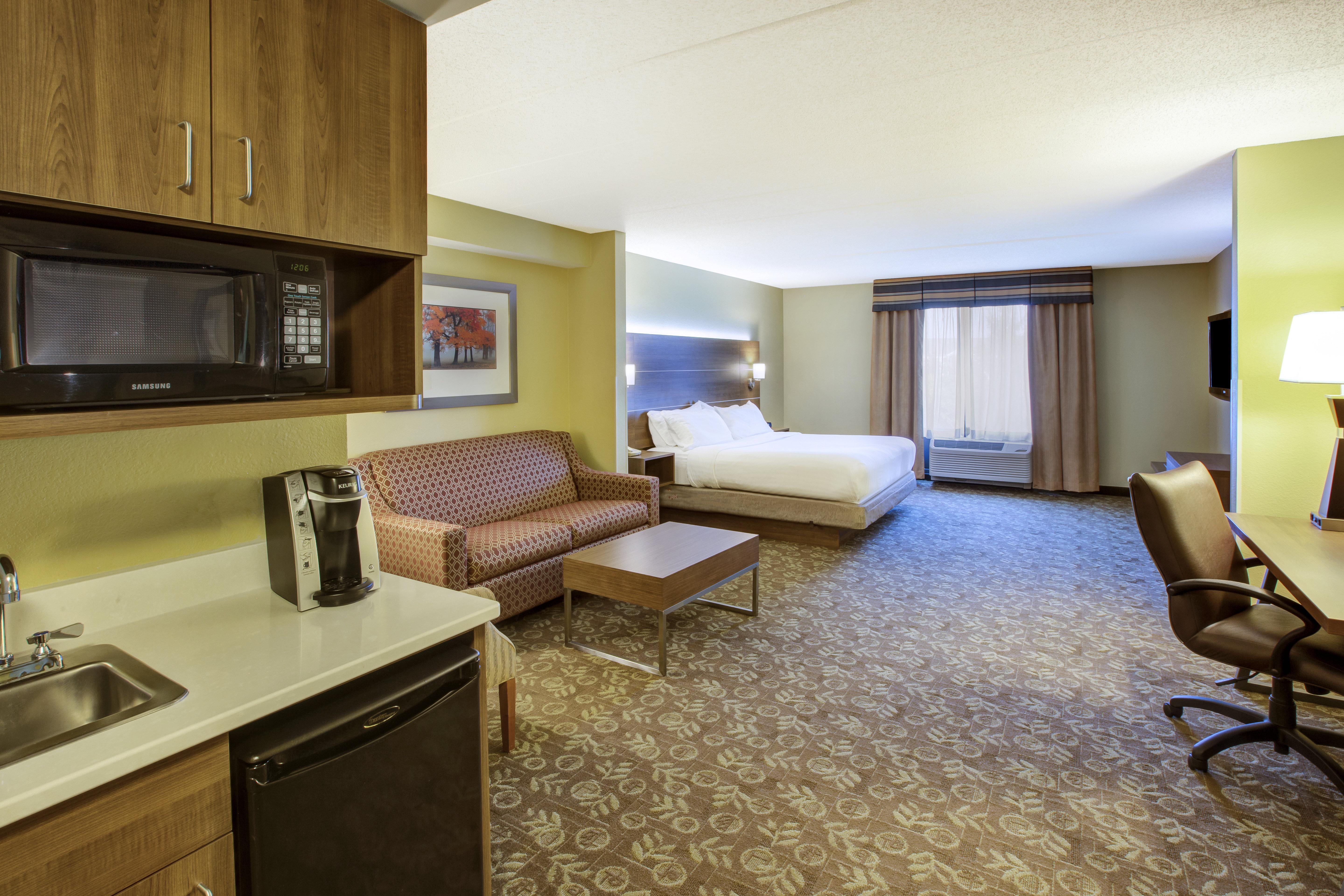 Holiday Inn Express Hotel & Suites Fort Wayne By Ihg Ellisville Екстериор снимка