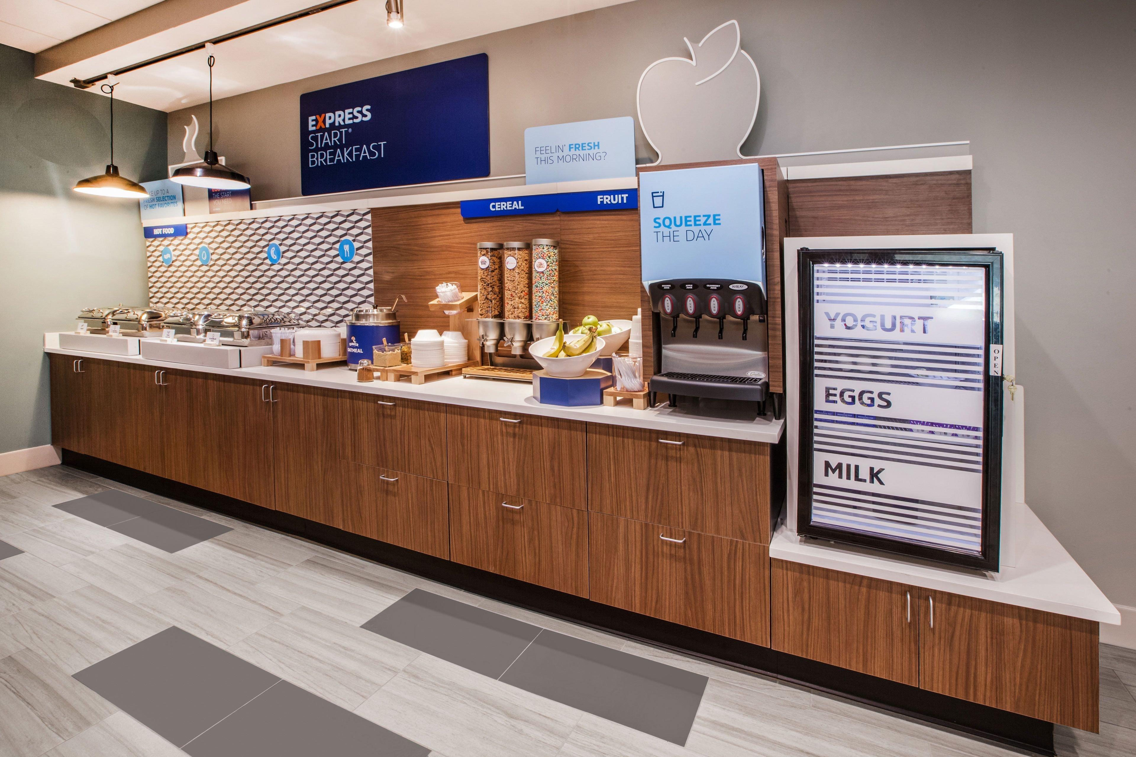 Holiday Inn Express Hotel & Suites Fort Wayne By Ihg Ellisville Екстериор снимка