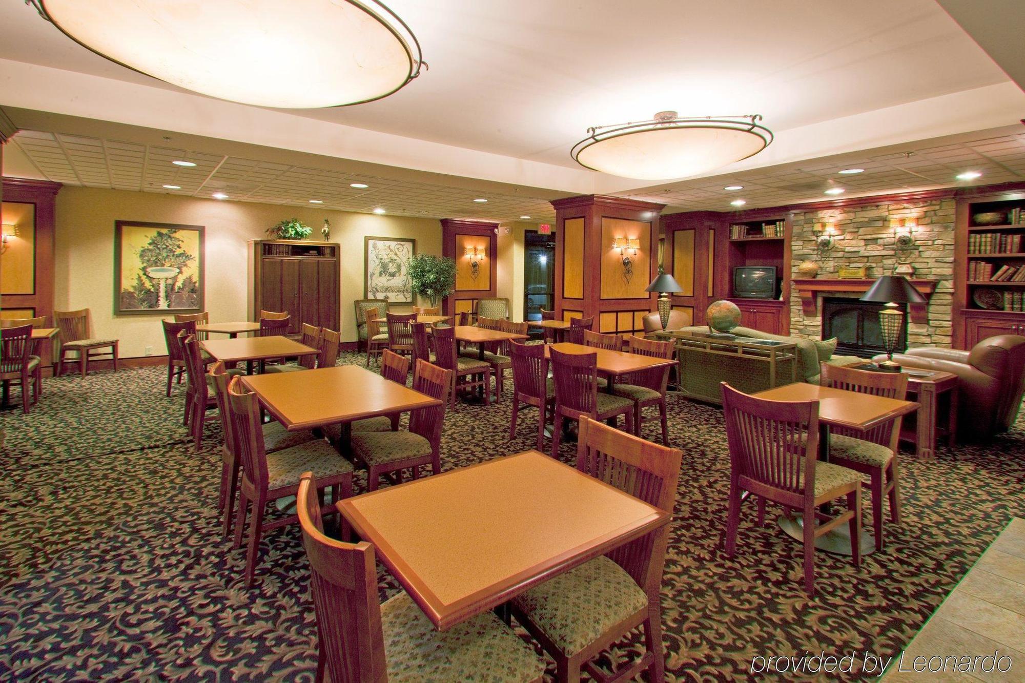 Holiday Inn Express Hotel & Suites Fort Wayne By Ihg Ellisville Ресторант снимка