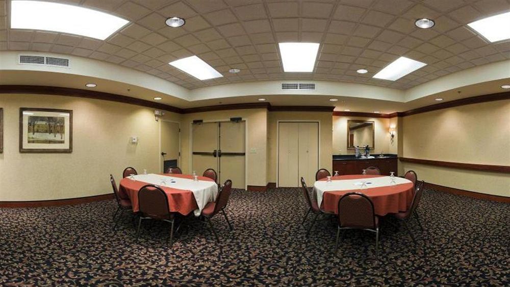 Holiday Inn Express Hotel & Suites Fort Wayne By Ihg Ellisville Екстериор снимка