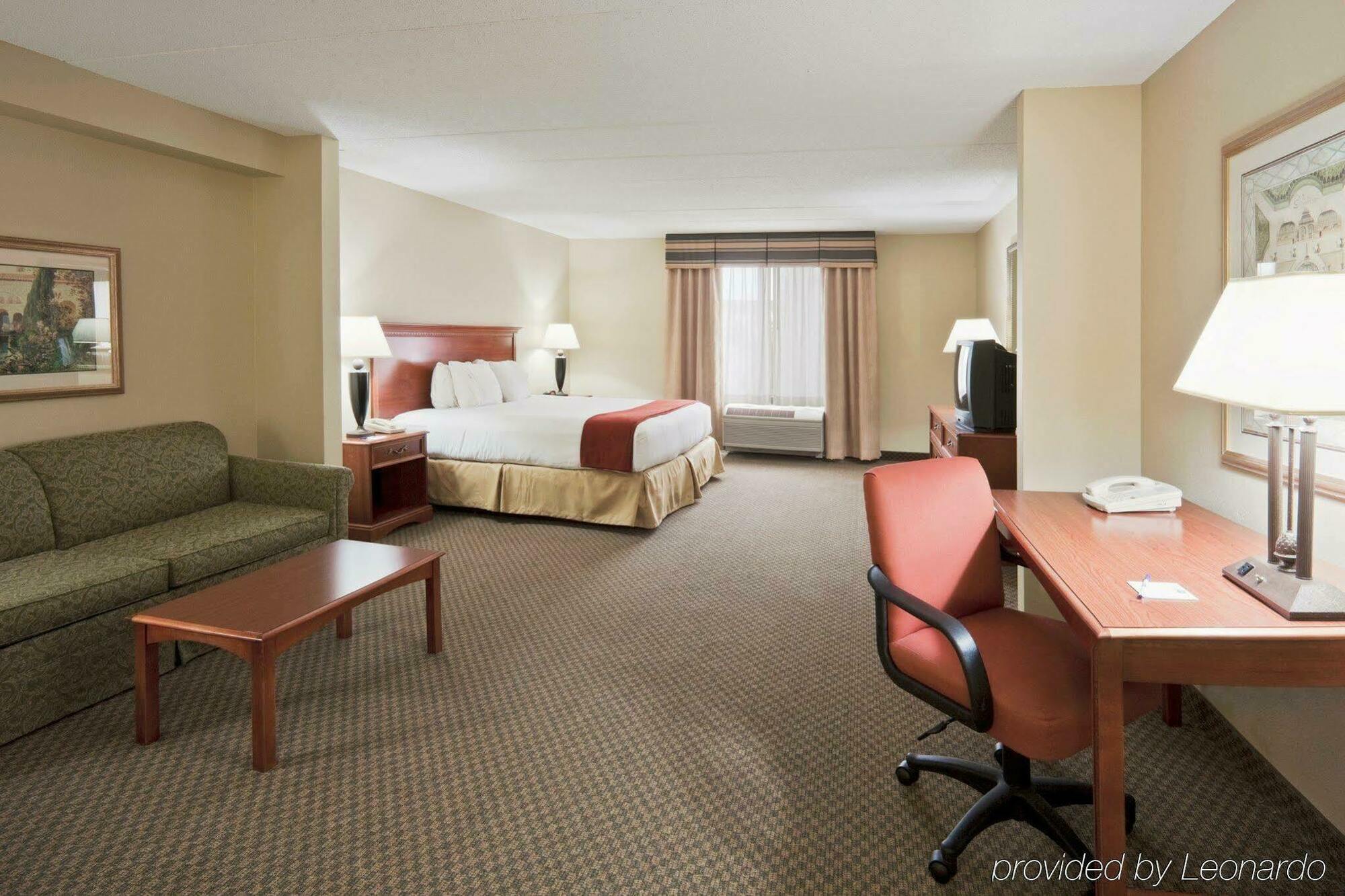 Holiday Inn Express Hotel & Suites Fort Wayne By Ihg Ellisville Екстериор снимка