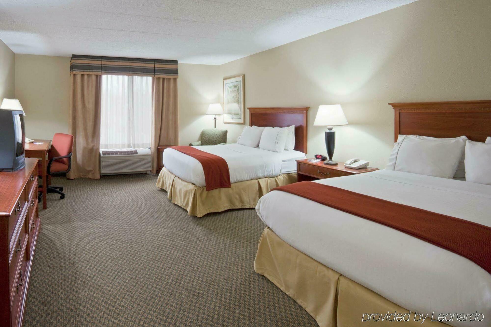 Holiday Inn Express Hotel & Suites Fort Wayne By Ihg Ellisville Екстериор снимка